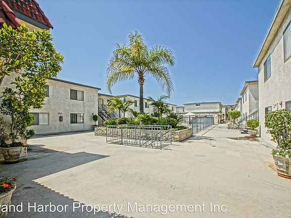 5th image of 13535 Yukon Ave APT 45