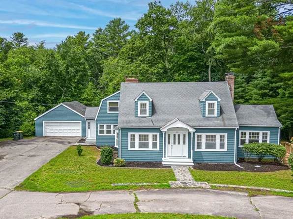 242 Lake St, Bellingham, MA 02019