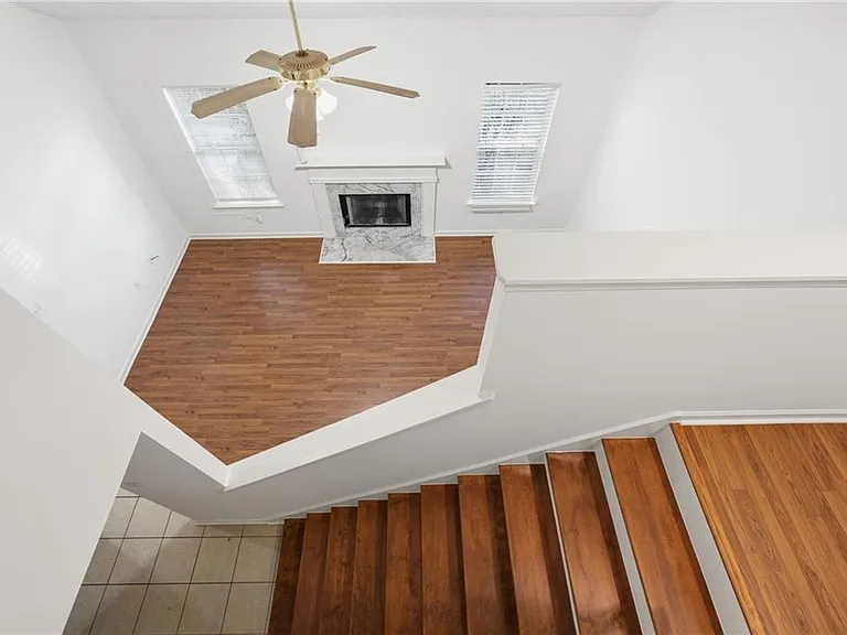 6427 Wellington Chase Ct — Photo 17