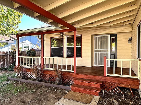 3rd image of 650 Monte Vista Way