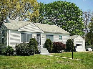 57 Lyndale Ave, Warwick, RI 02889