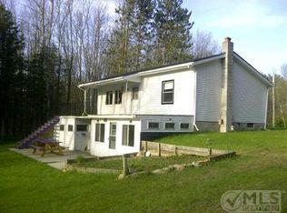 19114 20th Ave, Barryton, MI 49305