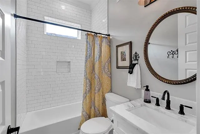3505 Urquhart St — Photo 7