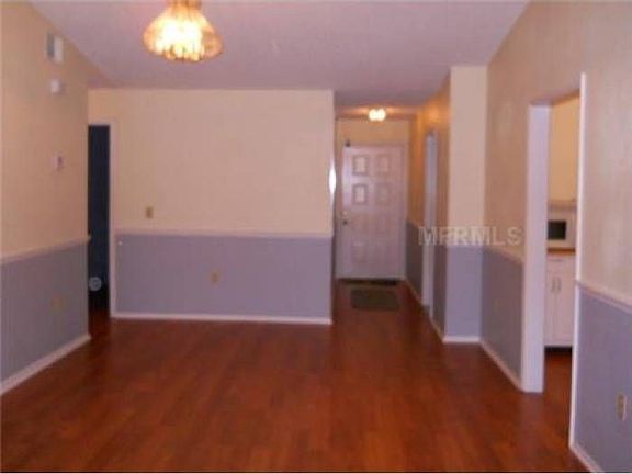 3rd image of 1881 Casselwood St