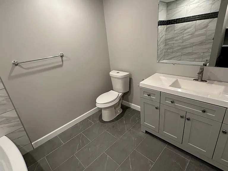 516 Broken Oak Ct — Photo 10