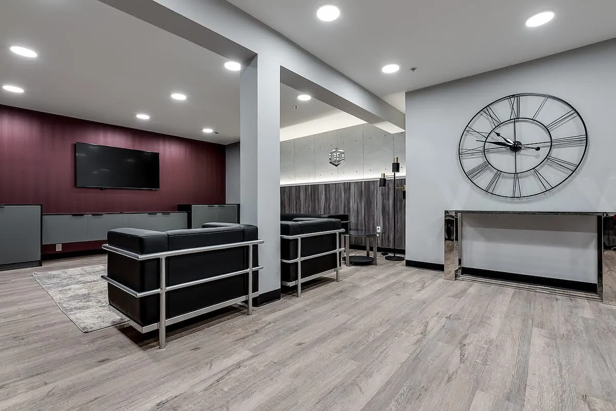 Eagle Pointe — Photo 1