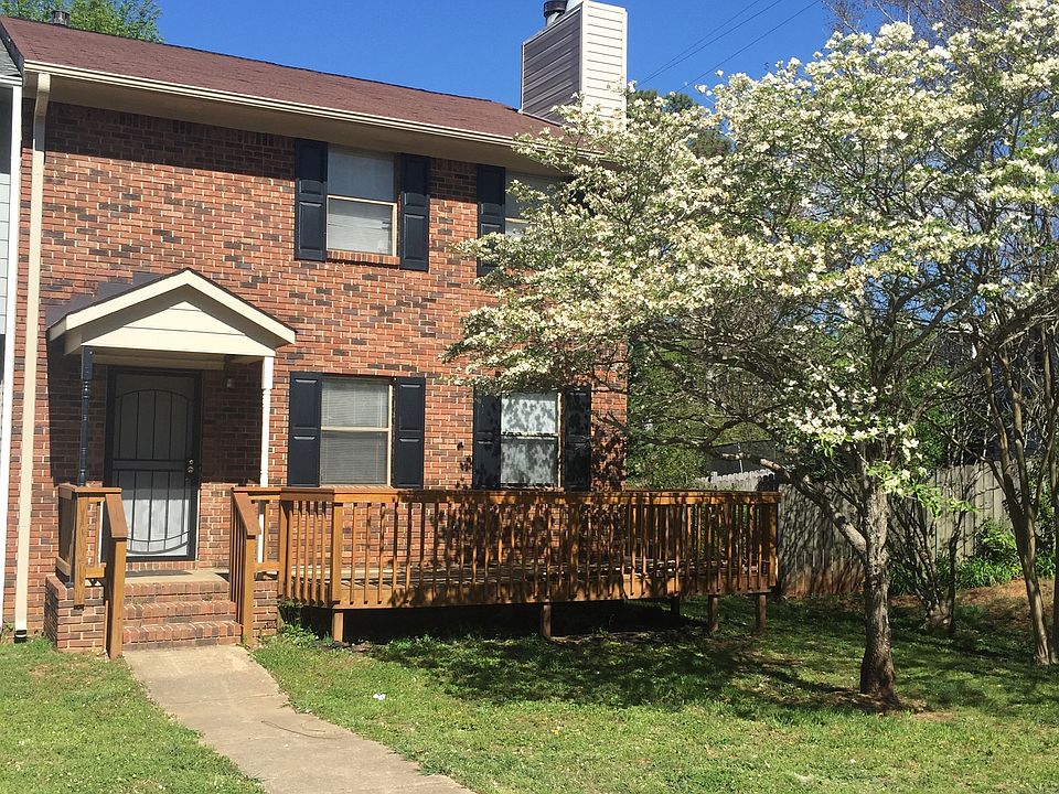 2nd image of 2324 Cheshire Dr
