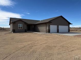 736 E Heron Dr, Pueblo West, CO 81007