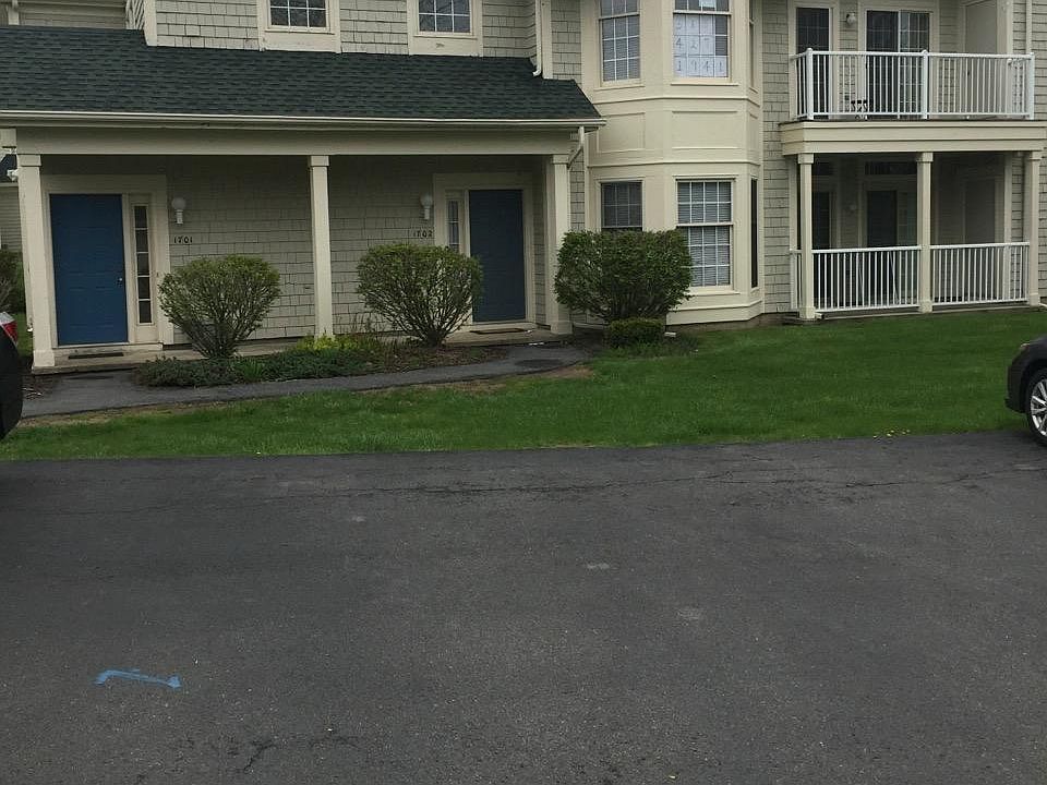 1st image of 1701 Greymoor Way