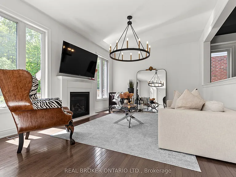 3047 Stone Ridge Blvd — Photo 7