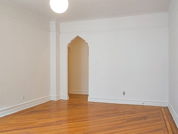 4th image of 540 Saint Johns Pl APT 3B