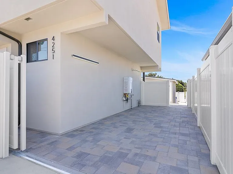 4251 Gila Ave — Photo 14