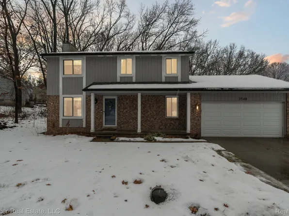 3548 Capaldi Cir, Orion, MI 48359