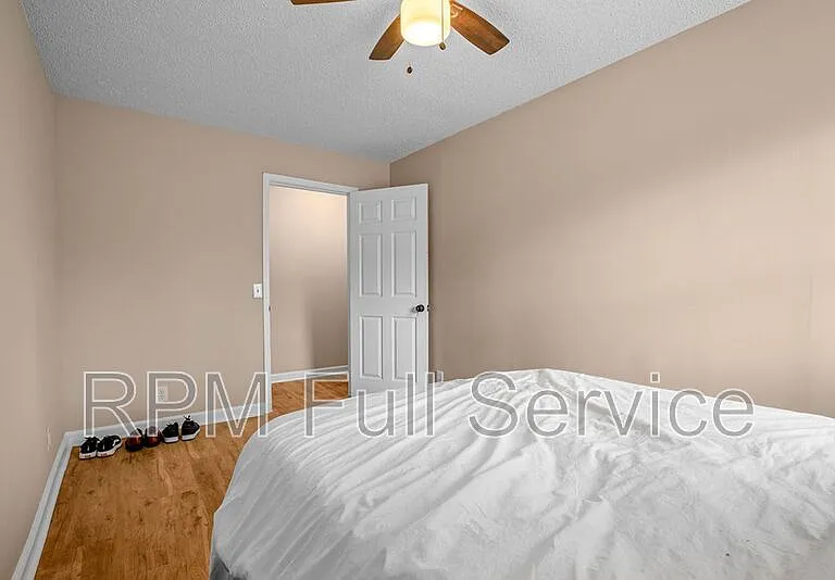 1002 N Maple St #A — Photo 30