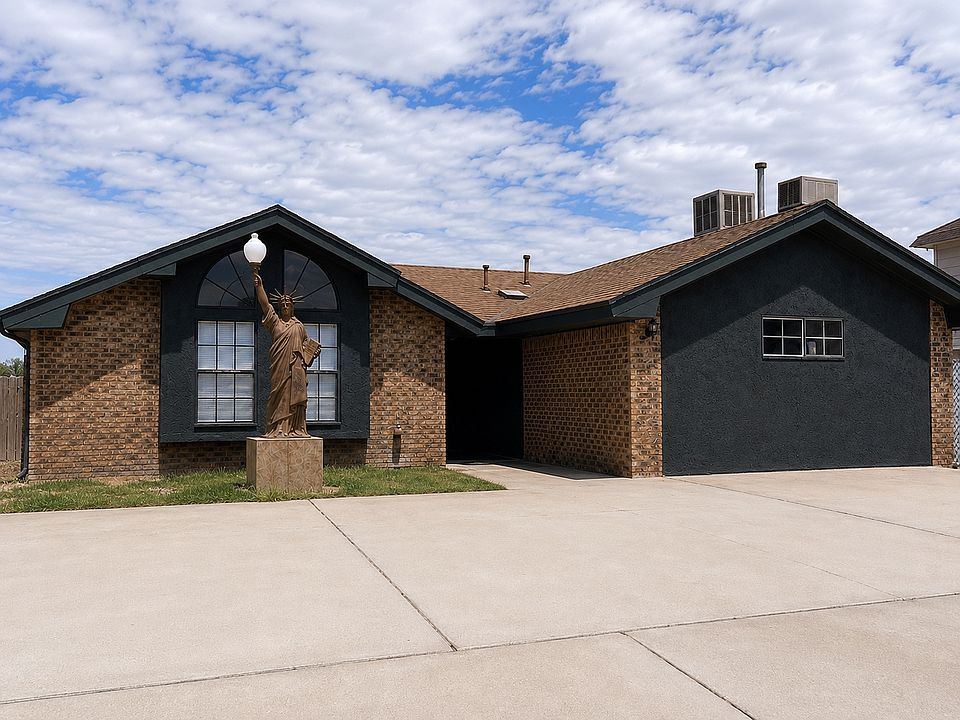 1st image of 10918 Yogi Berra Cir