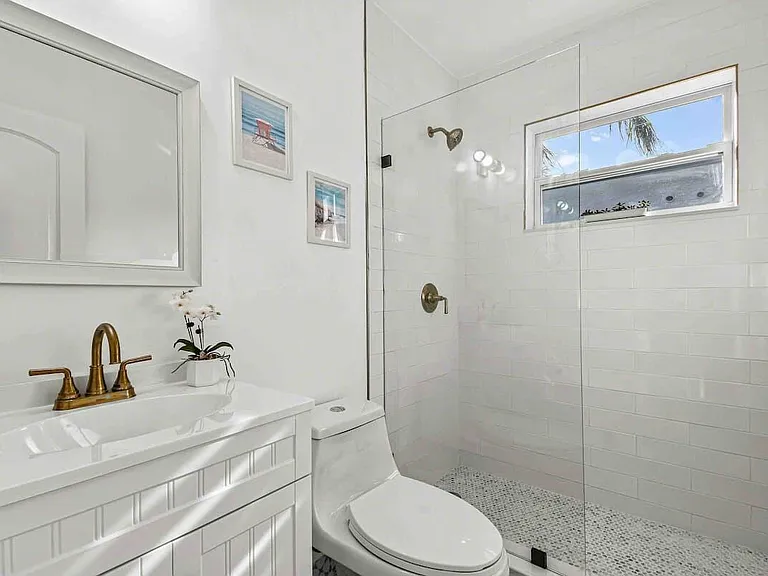 427 Conniston Rd #B — Photo 7