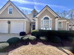 12 Village Ln, Newnan, GA 30265