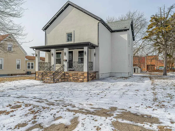 219 S Hamilton St, Lincoln, IL 62656