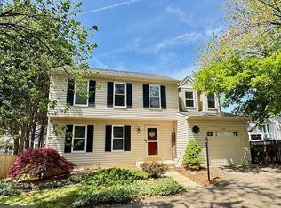 2093 Lower Ct, Crofton, MD 21114