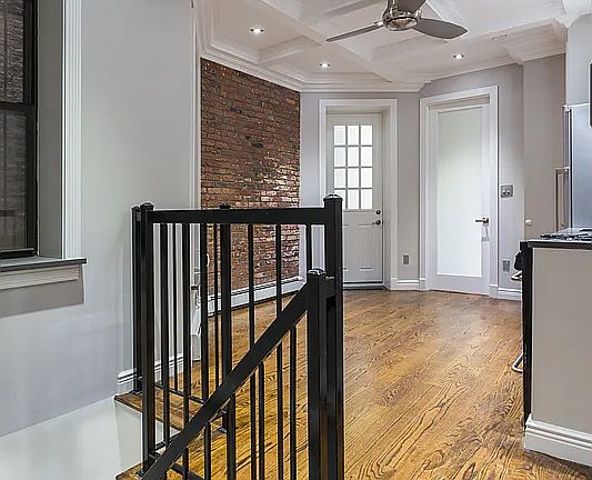 2nd image of 15 W 103rd St APT 1C