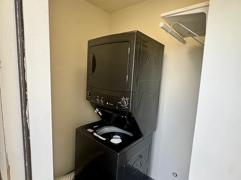 1628 S Bundy Dr #208 — Photo 22