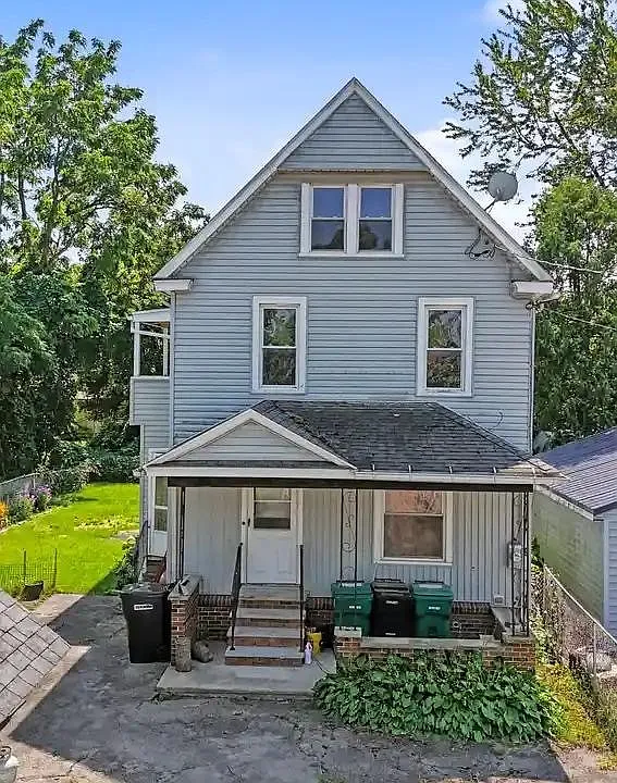 1335 Michigan Ave