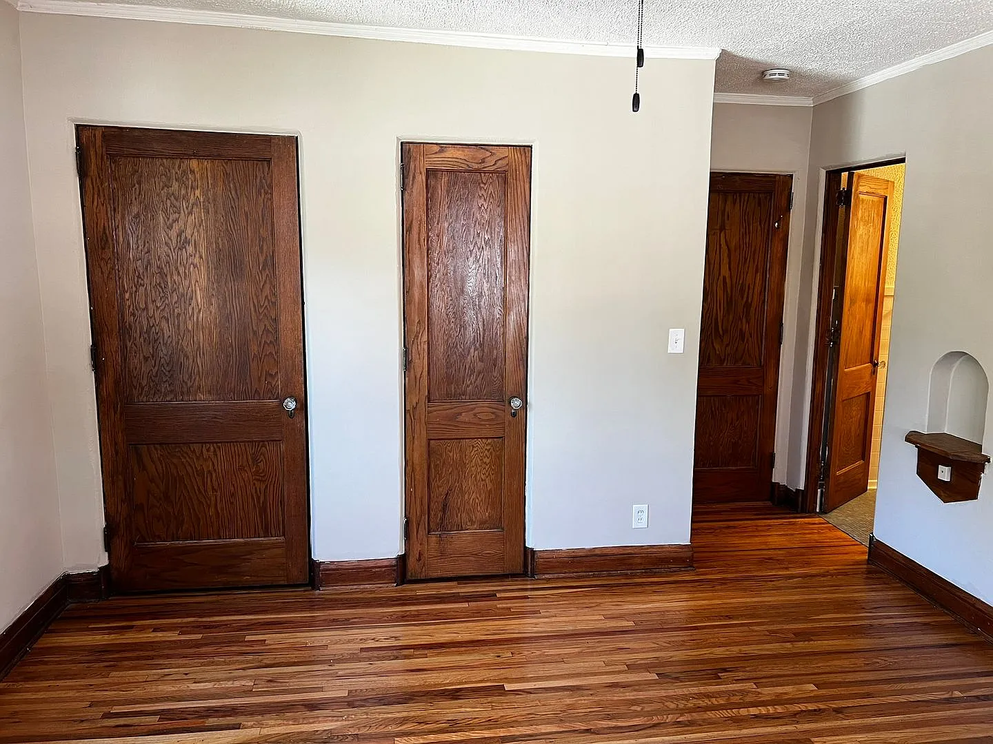 995 Grand Ave — Photo 2