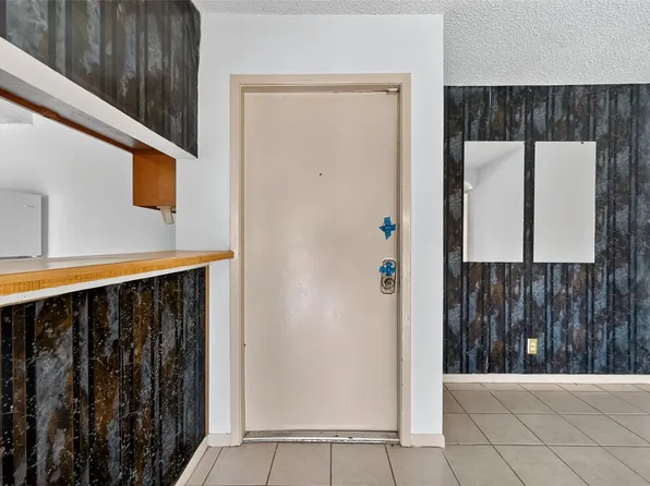 10110 Forum West Dr APT 422, Houston, TX 77036