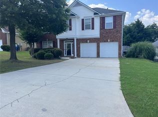 3184 Elmwood Ct, Atlanta, GA 30349