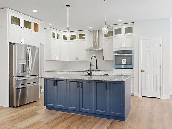 2nd image of 236 Leos Lane