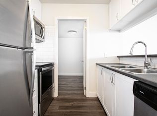 190 Lees Avenue, Ottawa, ON K1S 5L5