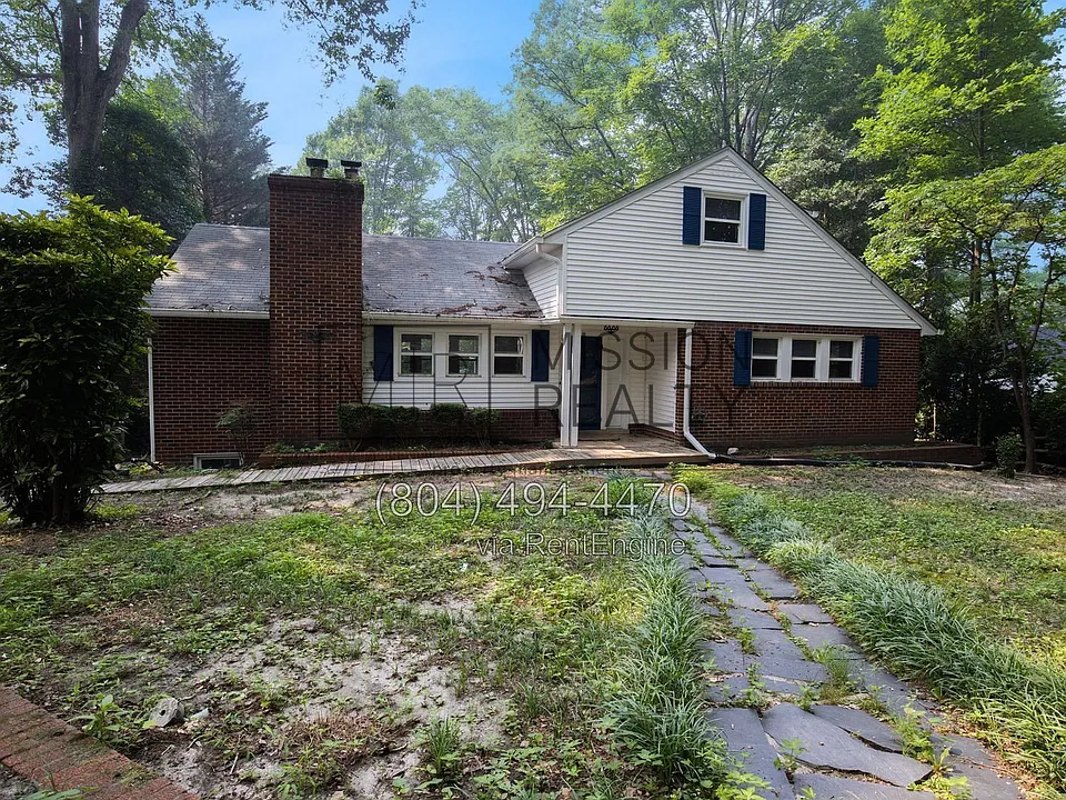 3916 Lake Hills Rd