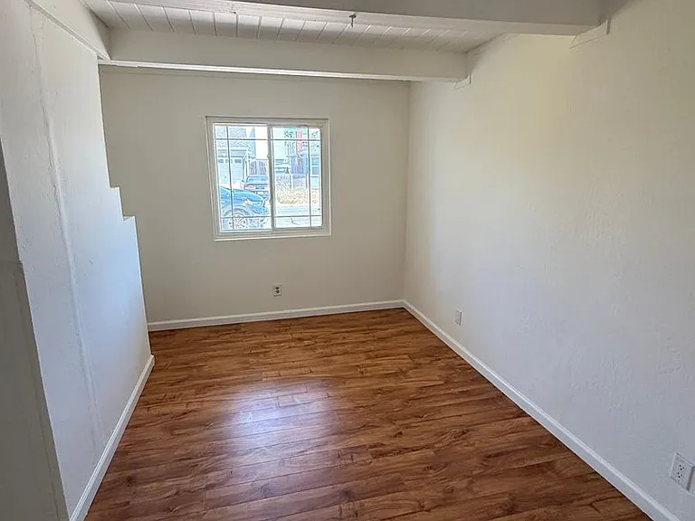 3893 Clough Ave — Photo 22