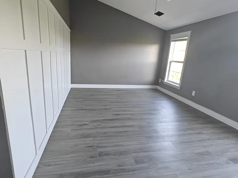 8703 Lost Valley Dr — Photo 15