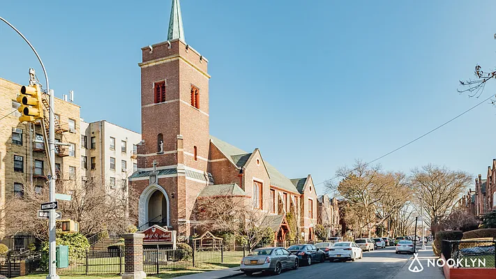 Rented by Nooklyn NYC LLC | media 52