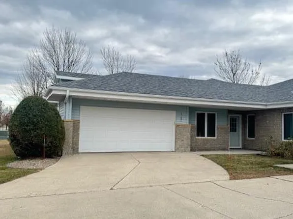 4101 24th Ave S, Grand Forks, ND 58201