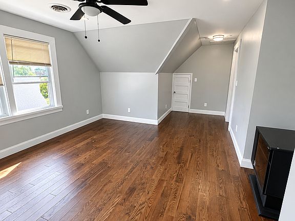 3rd image of 80 Milne St #3