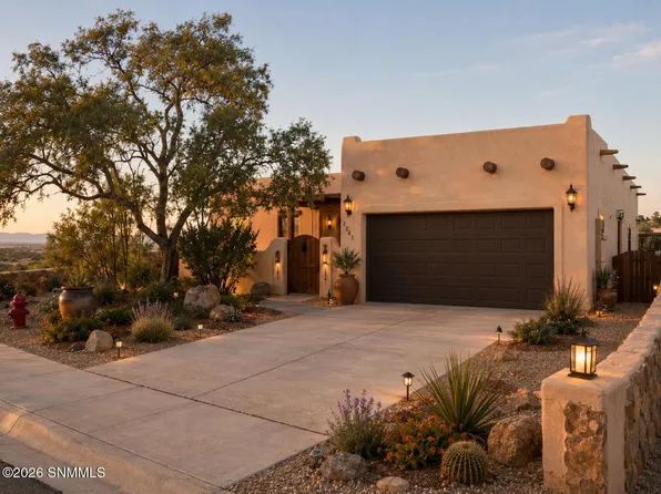 3805 Jack Nicklaus Dr, Las Cruces, NM 88011