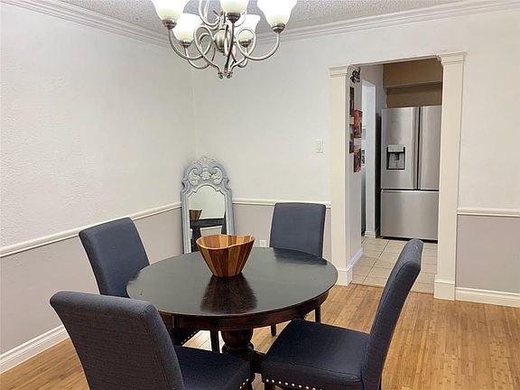 Enter To Your Large Formal Dining