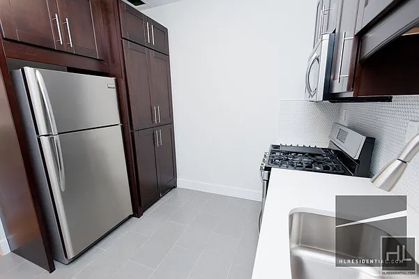 Rented by Highline Residential | media 11