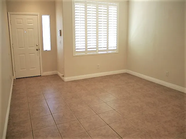 3579 April Springs St — Photo 6