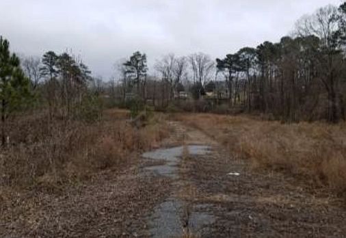 2nd image of 2202 Bouldercrest Rd SE Lot 16-18