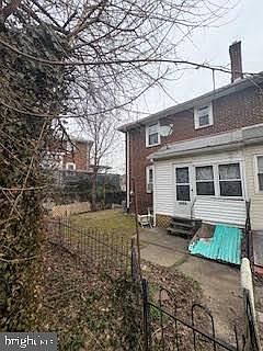 4th image of 1424 Ridley Ave