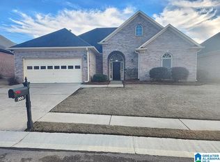 203 Beaver Crest Cir, Pelham, AL 35124
