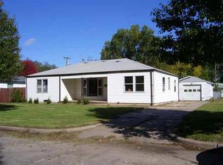 1910 S Spruce St, Wichita, KS 67211