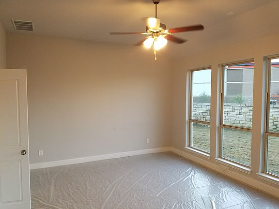 5th image of 500 Wiltshire Blvd