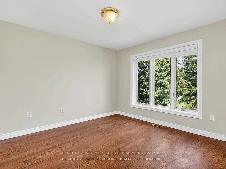 3242 Shelburne Pl — Photo 13
