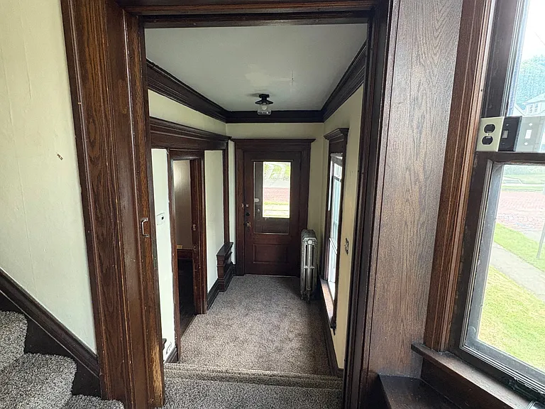 65 Mount View Ave — Photo 6