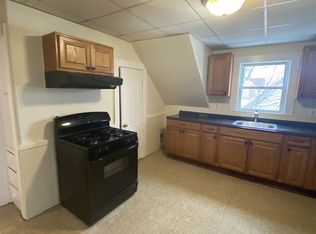 12 Ray St APT 3, Lynn, MA 01905