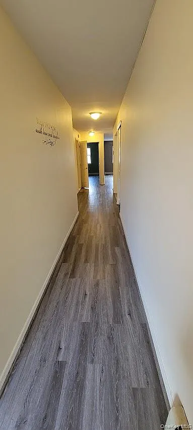 1 bed, 1.0 bath, 800 sqft, $2,400 — Photo 2